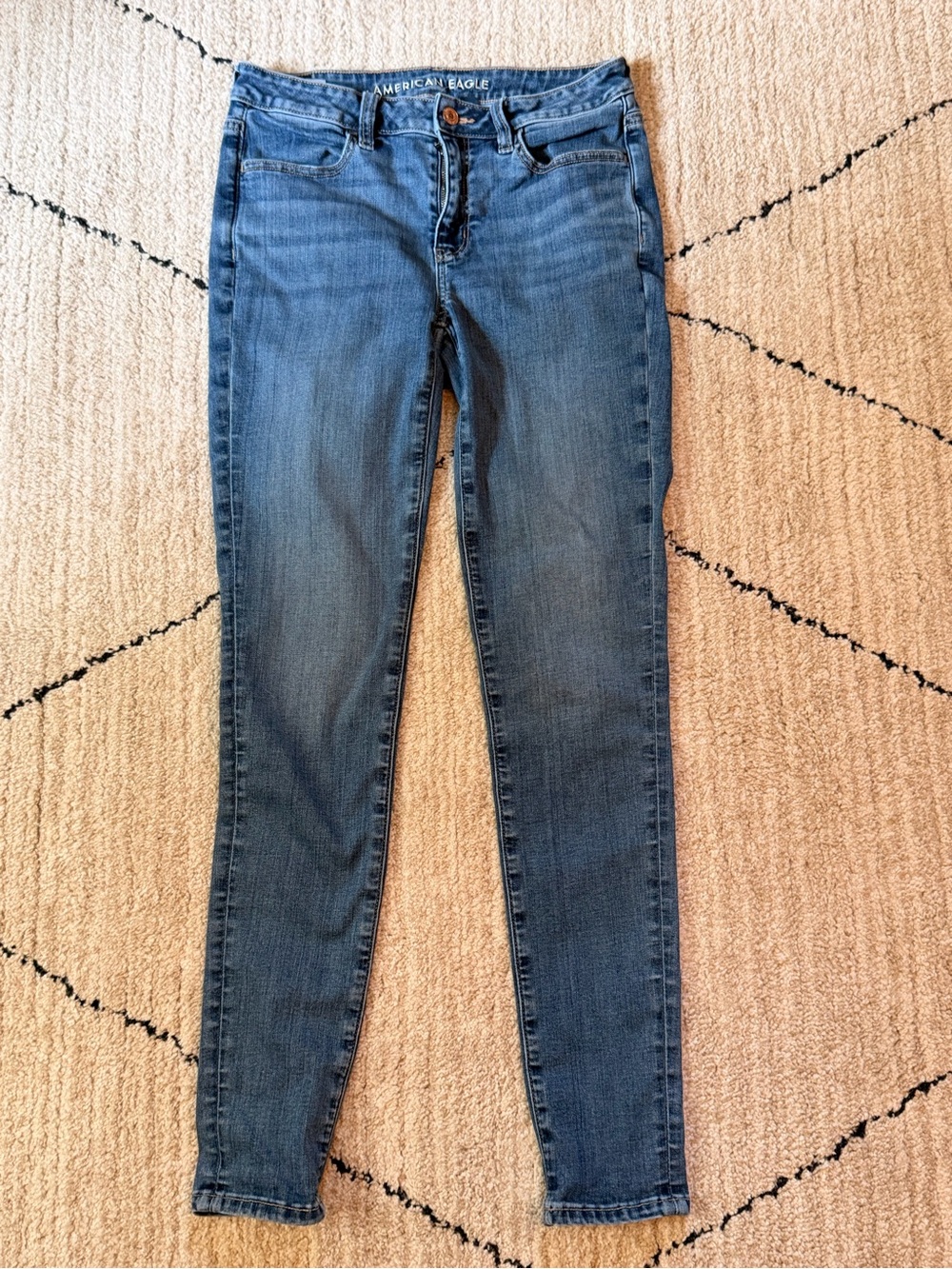 American Eagle AE Next Level Stretch Jeans Women’s 6 LONG Blue
